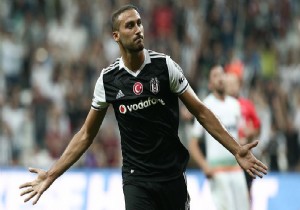 Alman ekibi Stuttgart, Cenk Tosun'u istiyor